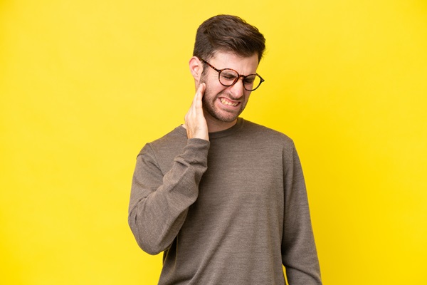 Tips From An Endodontist For Preventing Cracked Teeth